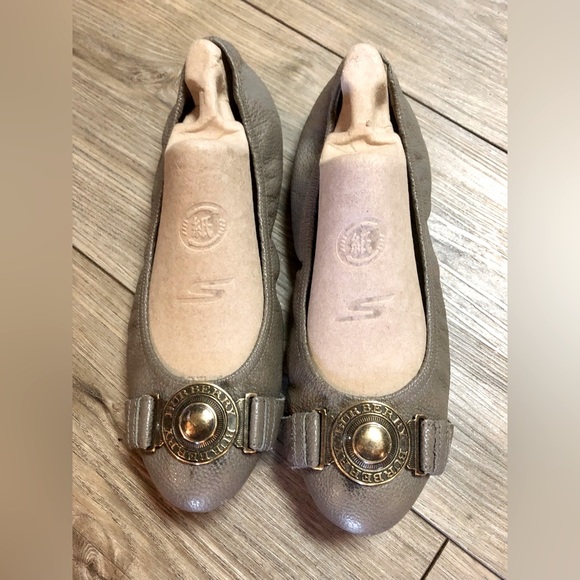 Burberry Dark Beige Leather Flat - Picture 1 of 12